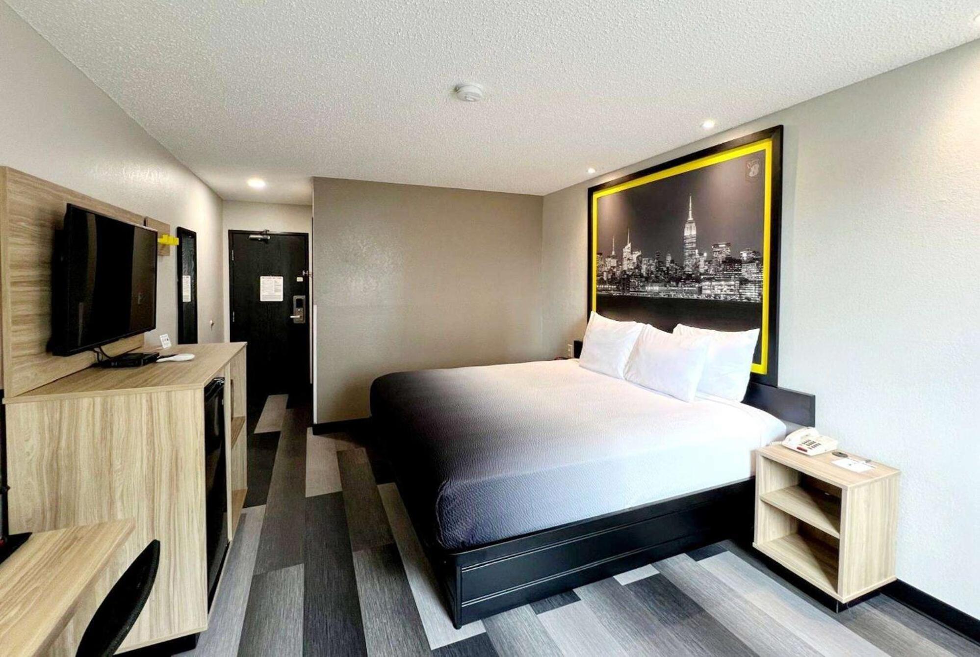 Super 8 By Wyndham 2*